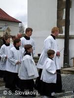 * Z DĚNÍ VE MĚSTĚ